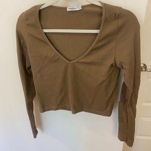 V-neck long sleeve